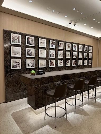 某有名時計店 写真1
